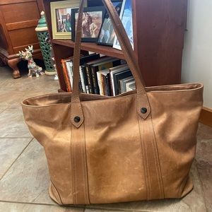 FRYE Melissa Traveler Tote Bag